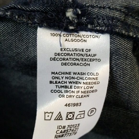 Chambray embroidery flutter sleeve blouse - Picture 7 of 7